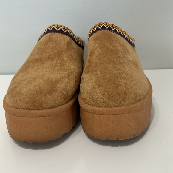 SHEIN SHUZIA Faux Suede Slip On Platform Slippers Size 40 - Picture 3 of 11